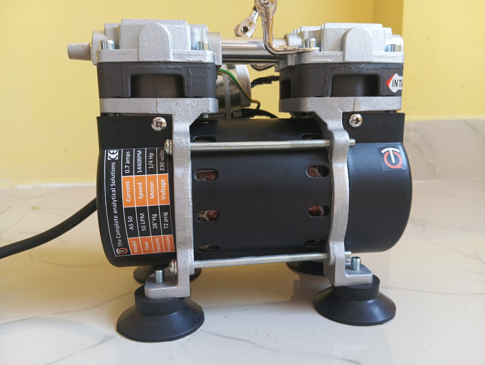 VACUUM PUMP -OIL FREE- QTAS50